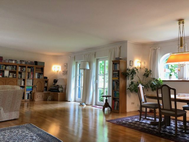 Newel, Foto 3 von 3